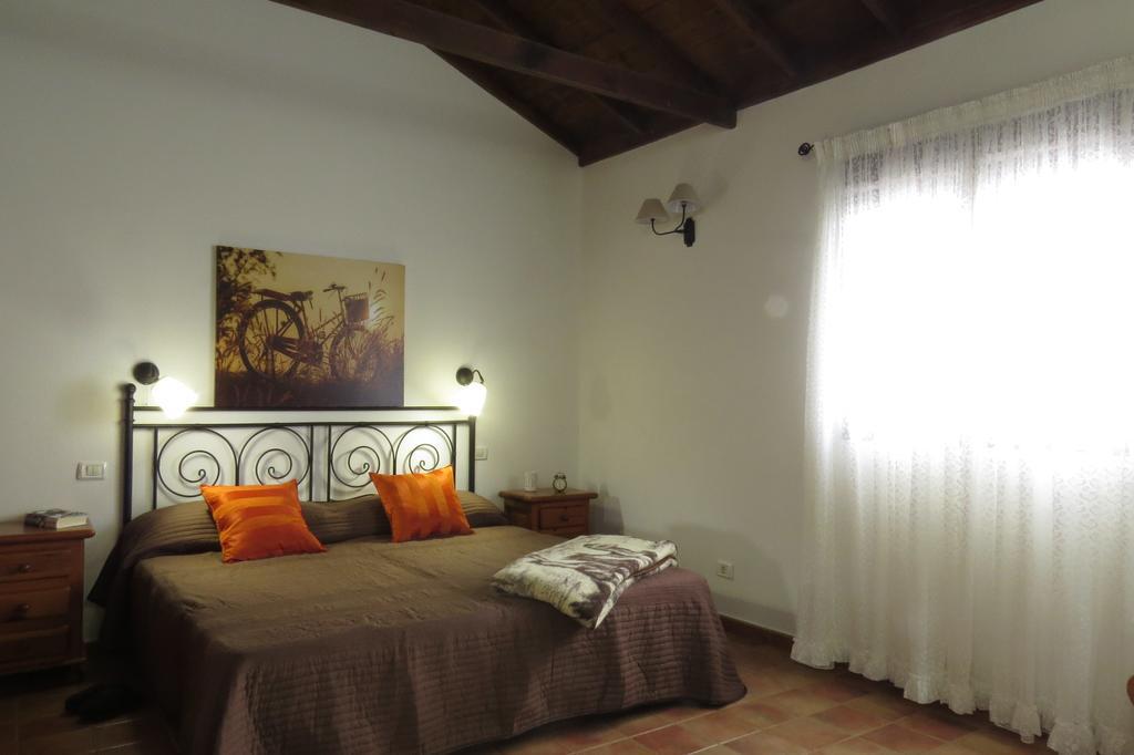 Casa La Lomada Guest House Telde Exterior photo