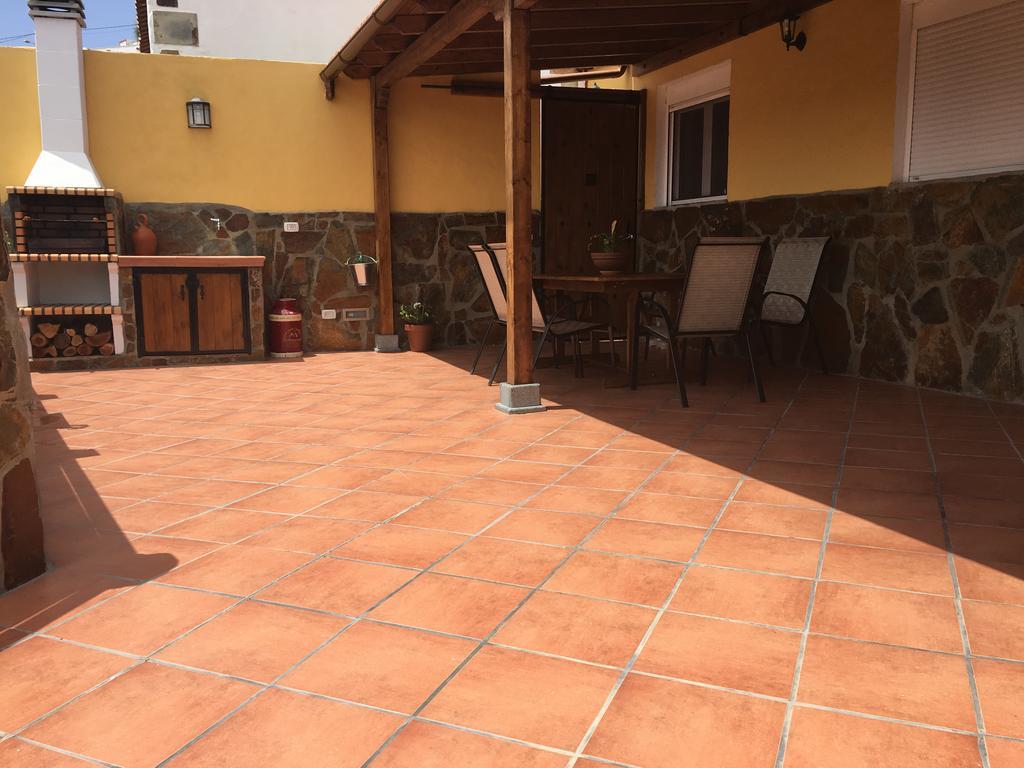 Casa La Lomada Guest House Telde Exterior photo