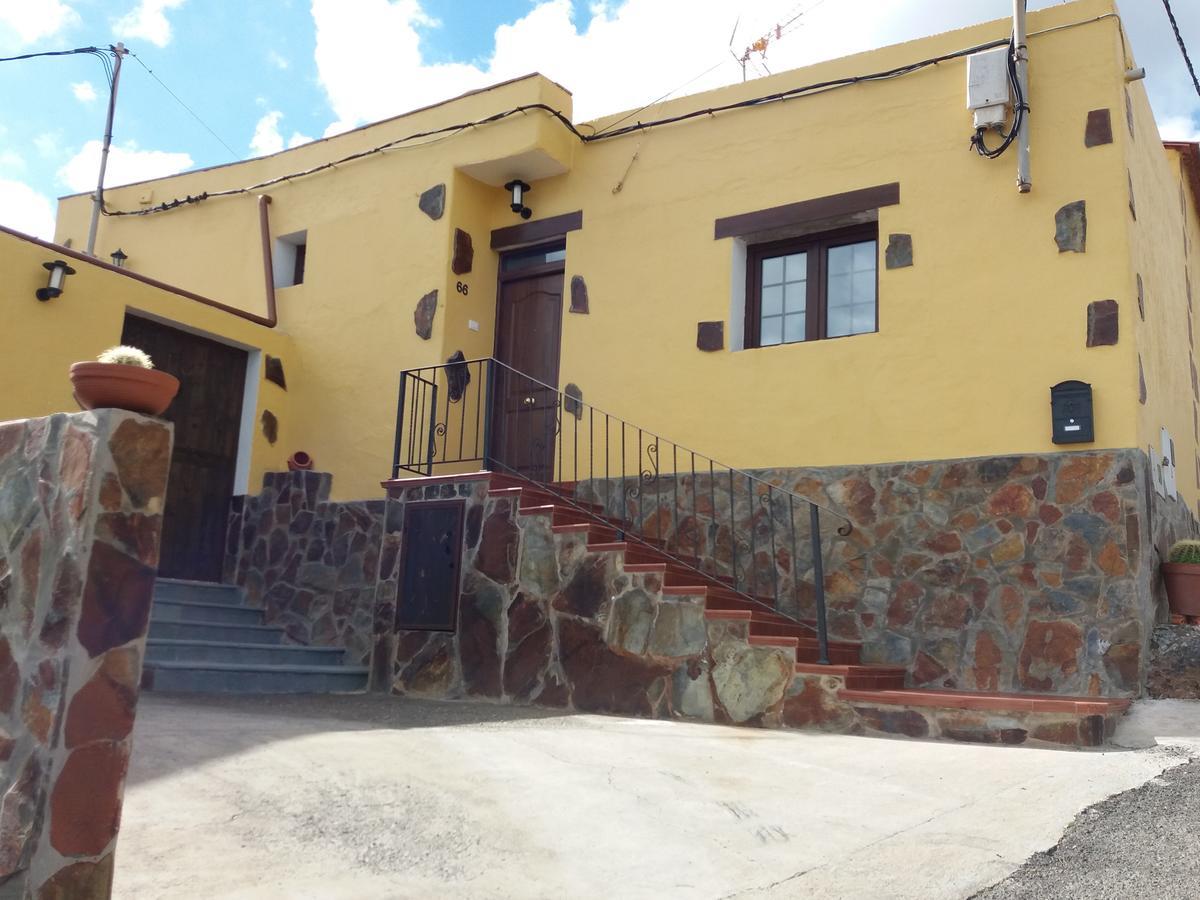 Casa La Lomada Guest House Telde Exterior photo